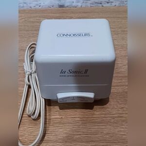 Connoisseurs La Sonic II Jewelry Cleaner